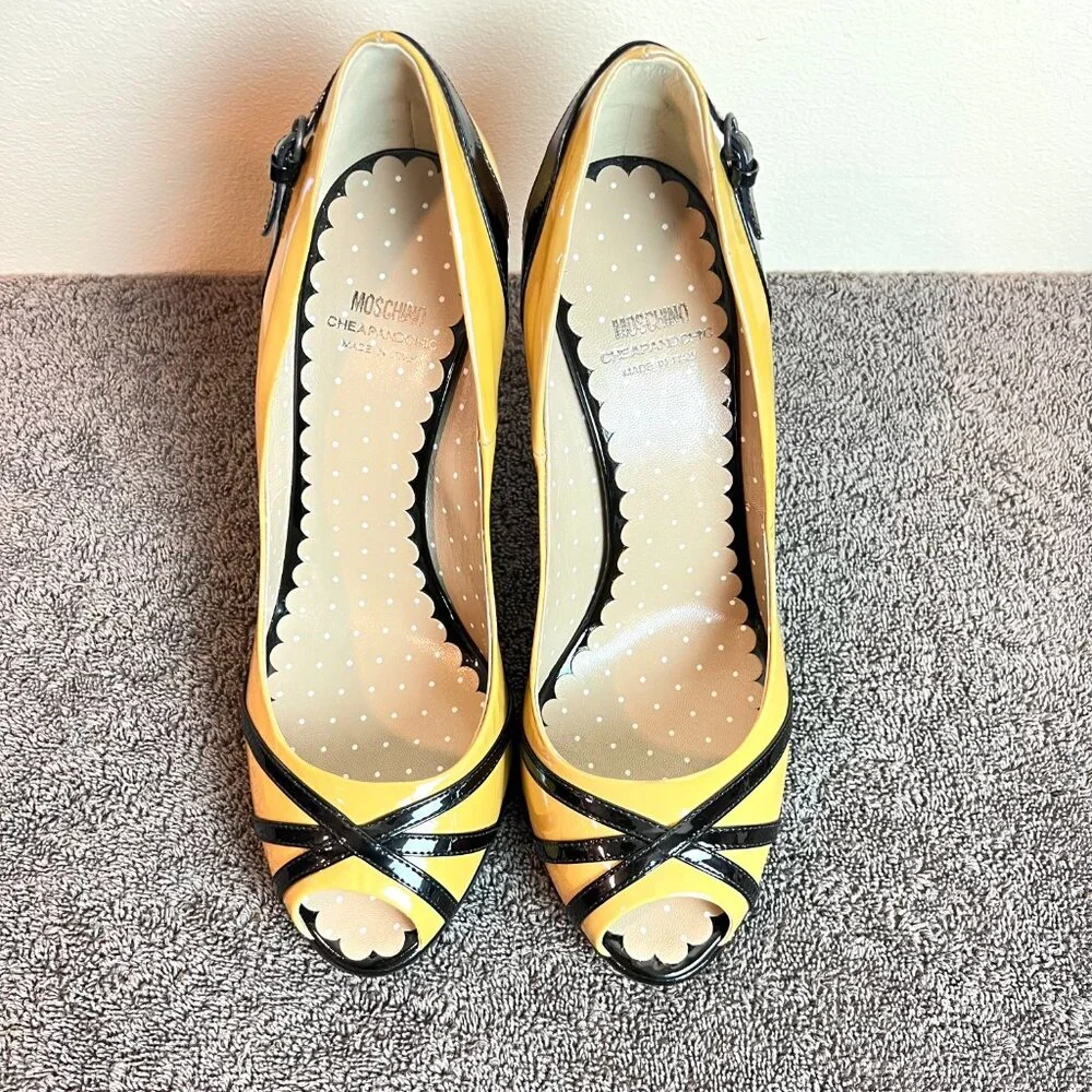 Moschino Womens Size 40.5 Black Tan Patent Leather‎ Peep Toe Heels Pumps Shoes